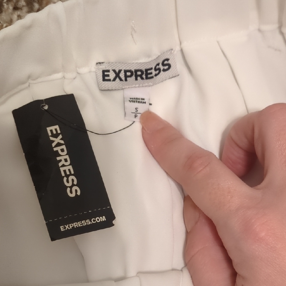 Express white high rise pleated flowy mini skort - Picture 5 of 8